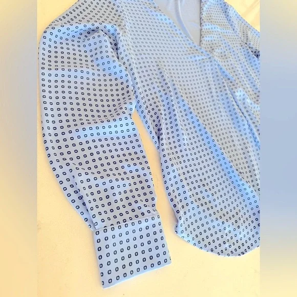 Ann Taylor Light Blue Geometric V-Neck Blouse - Picture 2 of 6
